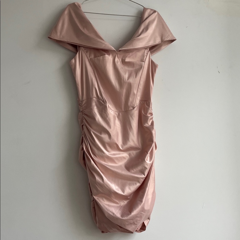 NWT LEAU Blush Elegant Off-Shoulder  “Divine Satin Corset Dress”! - Picture 3 of 11